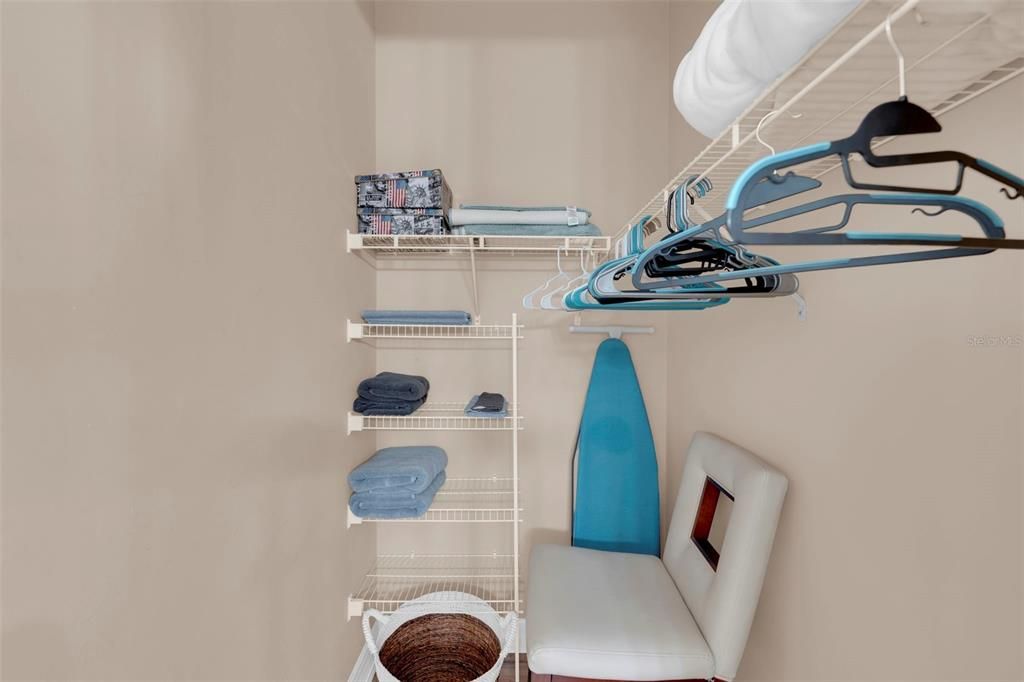 For Sale: $595,000 (3 beds, 2 baths, 2072 Square Feet)