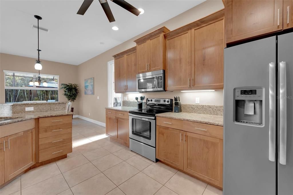 For Sale: $595,000 (3 beds, 2 baths, 2072 Square Feet)