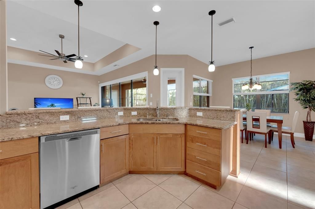 For Sale: $595,000 (3 beds, 2 baths, 2072 Square Feet)