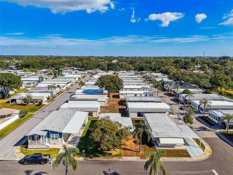 待售: $165,000 (2 贝兹, 2 浴室, 864 平方英尺)