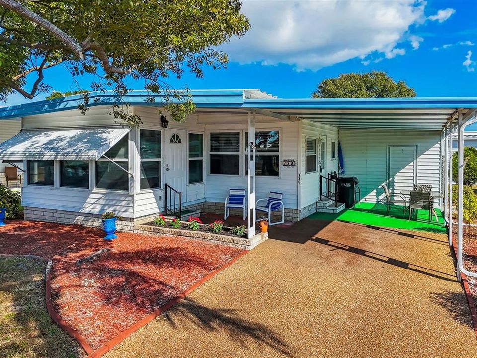 待售: $165,000 (2 贝兹, 2 浴室, 864 平方英尺)