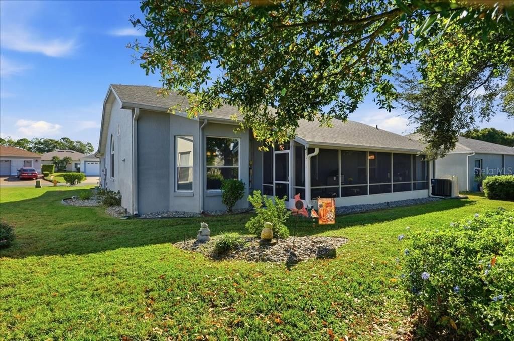 Active With Contract: $300,000 (3 beds, 2 baths, 1799 Square Feet)