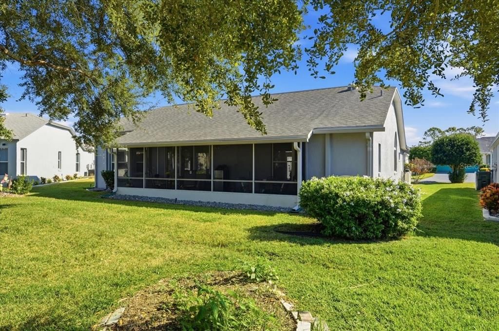 Active With Contract: $300,000 (3 beds, 2 baths, 1799 Square Feet)