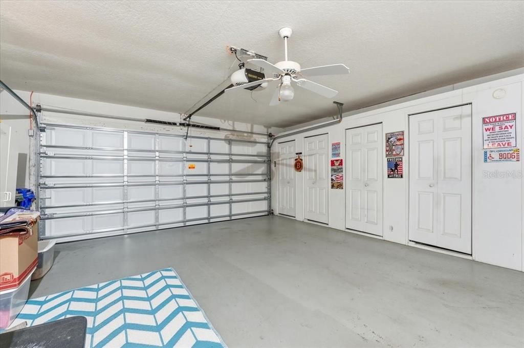 Active With Contract: $300,000 (3 beds, 2 baths, 1799 Square Feet)