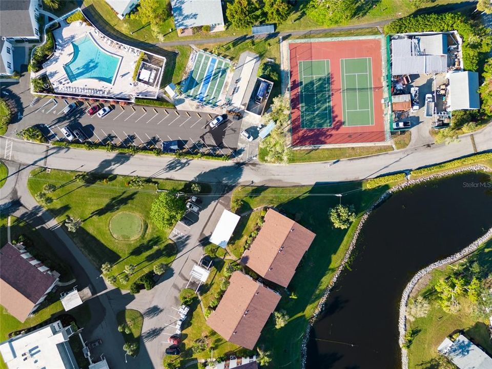 For Sale: $260,000 (2 beds, 2 baths, 1525 Square Feet)