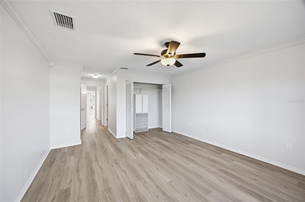 For Sale: $260,000 (2 beds, 2 baths, 1525 Square Feet)