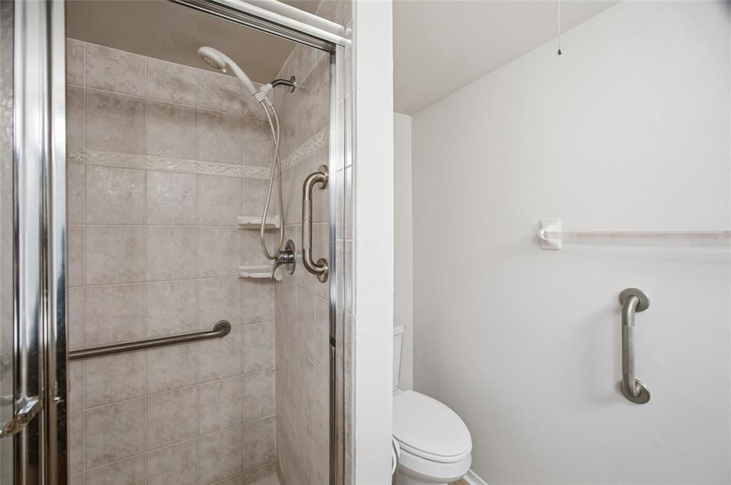 For Sale: $260,000 (2 beds, 2 baths, 1525 Square Feet)
