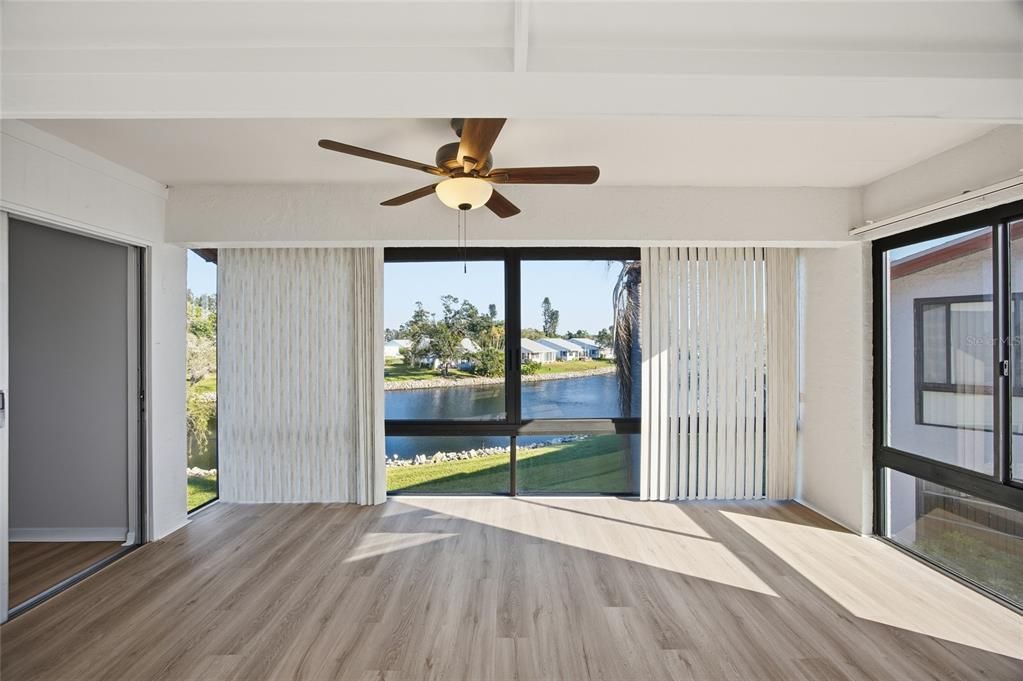 For Sale: $260,000 (2 beds, 2 baths, 1525 Square Feet)