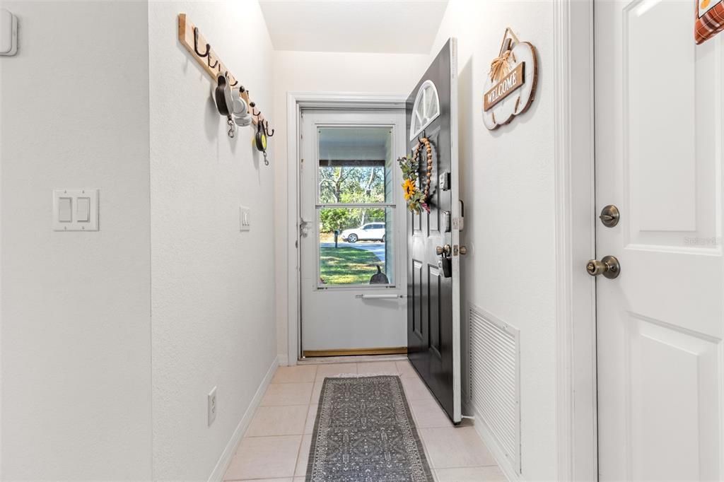 待售: $259,900 (3 贝兹, 2 浴室, 1324 平方英尺)