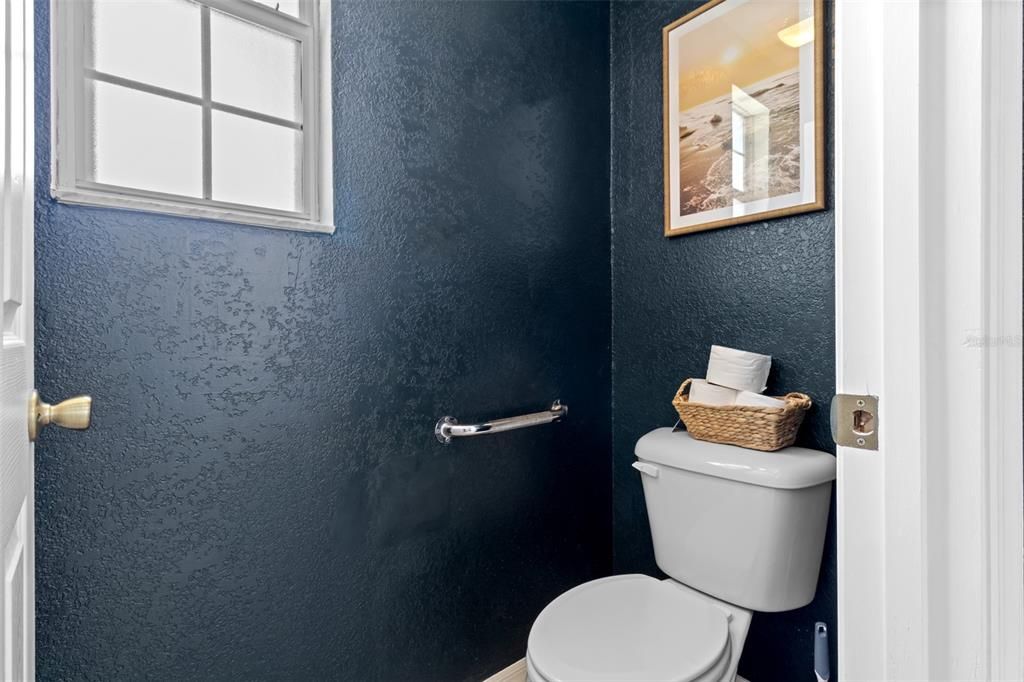 待售: $259,900 (3 贝兹, 2 浴室, 1324 平方英尺)