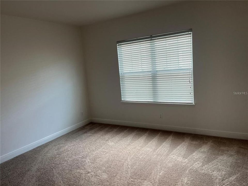 For Rent: $3,095 (4 beds, 3 baths, 1726 Square Feet)