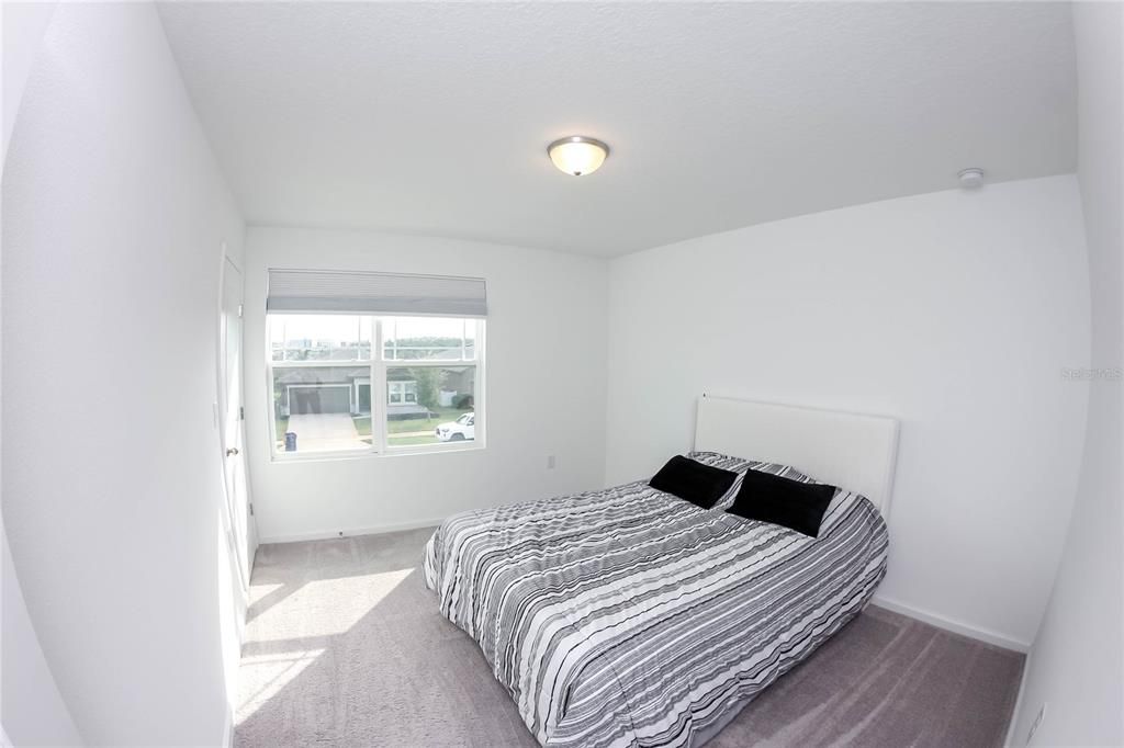 В аренду: $2,500 (3 спален, 2 ванн, 1687 Квадратных фут)