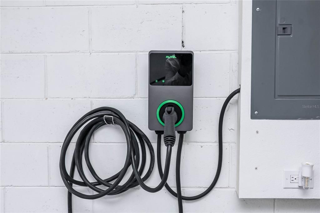 В аренду: $2,500 (3 спален, 2 ванн, 1687 Квадратных фут)