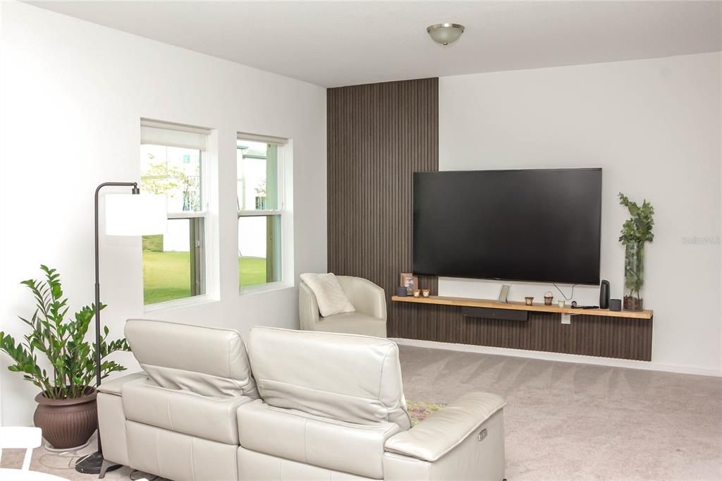 В аренду: $2,500 (3 спален, 2 ванн, 1687 Квадратных фут)