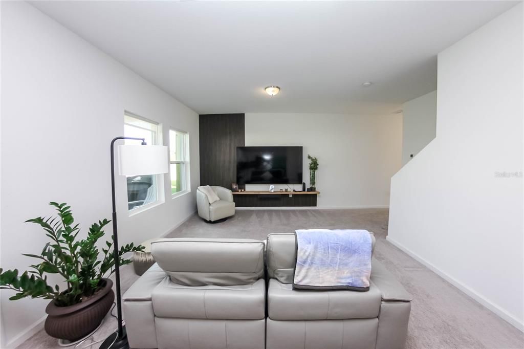 В аренду: $2,500 (3 спален, 2 ванн, 1687 Квадратных фут)