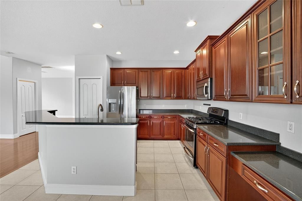 For Sale: $459,000 (4 beds, 2 baths, 2454 Square Feet)