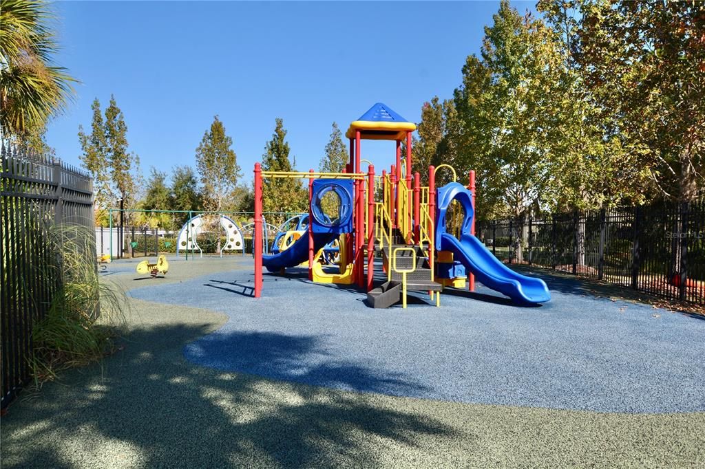 For Sale: $459,000 (4 beds, 2 baths, 2454 Square Feet)