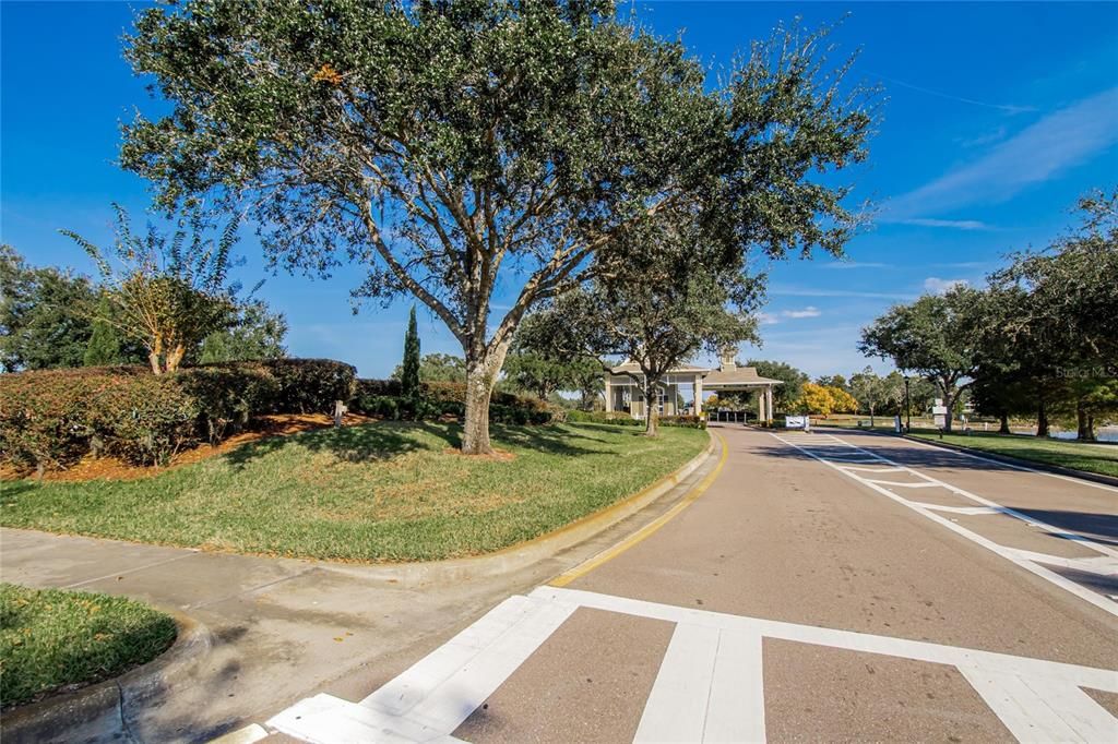 For Sale: $459,000 (4 beds, 2 baths, 2454 Square Feet)