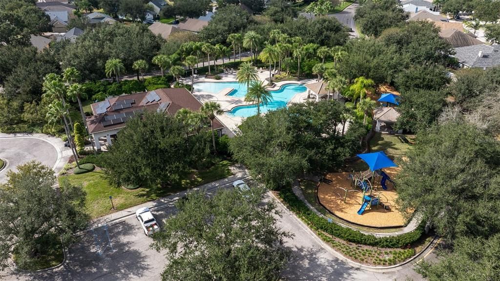 For Sale: $499,000 (4 beds, 3 baths, 2666 Square Feet)