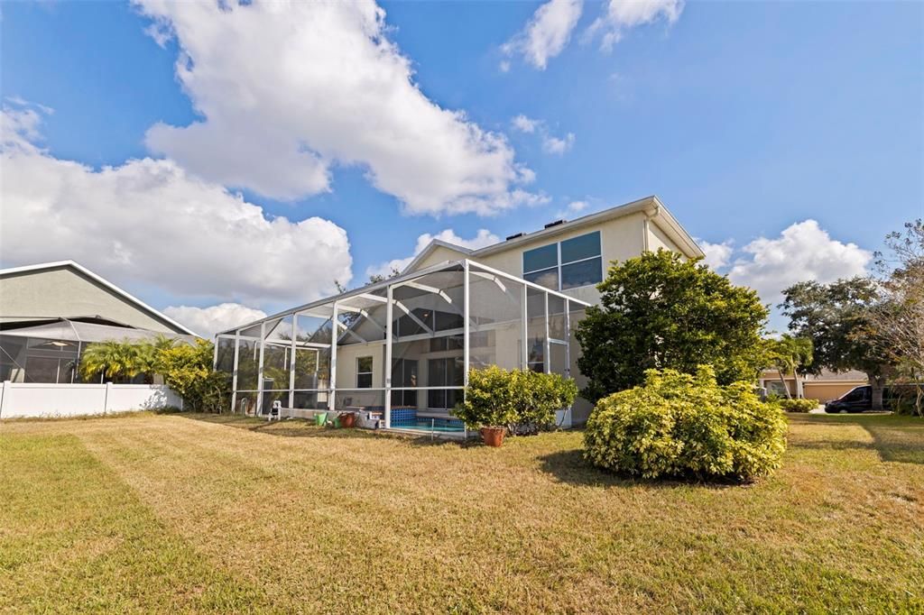 For Sale: $499,000 (4 beds, 3 baths, 2666 Square Feet)