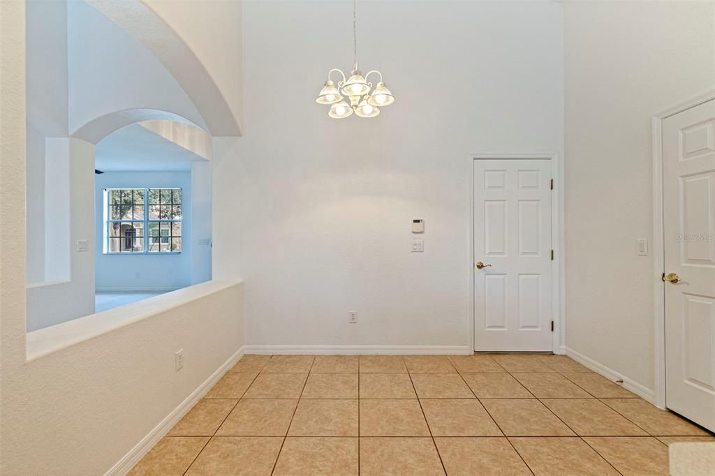 For Sale: $499,000 (4 beds, 3 baths, 2666 Square Feet)