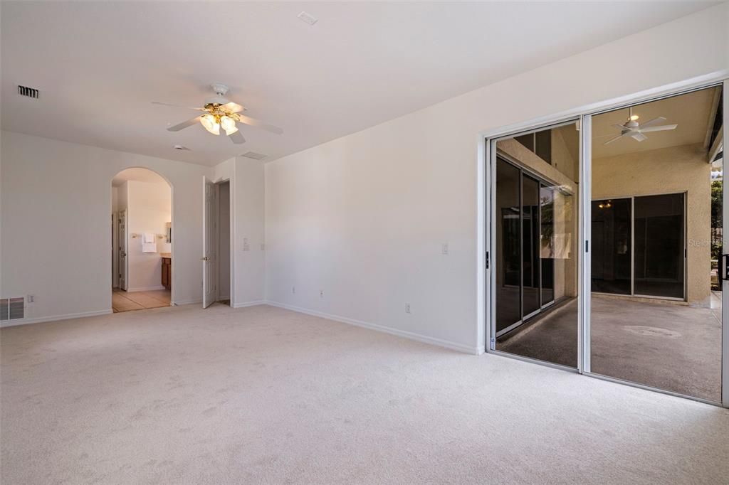 For Sale: $499,000 (4 beds, 3 baths, 2666 Square Feet)