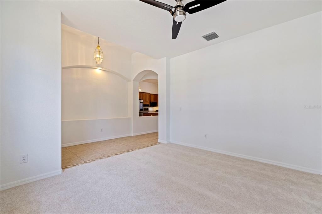 For Sale: $499,000 (4 beds, 3 baths, 2666 Square Feet)