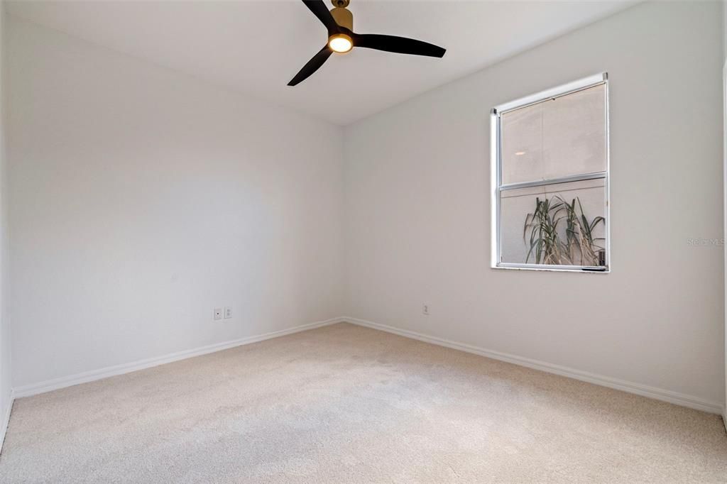 For Sale: $499,000 (4 beds, 3 baths, 2666 Square Feet)