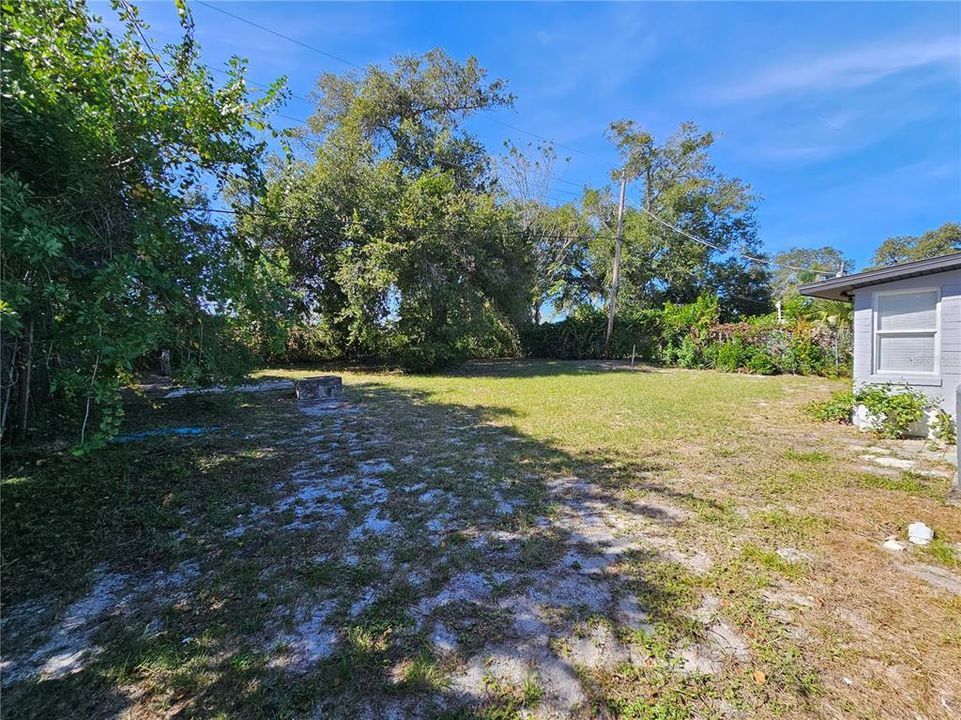 В аренду: $1,800 (3 спален, 1 ванн, 1434 Квадратных фут)