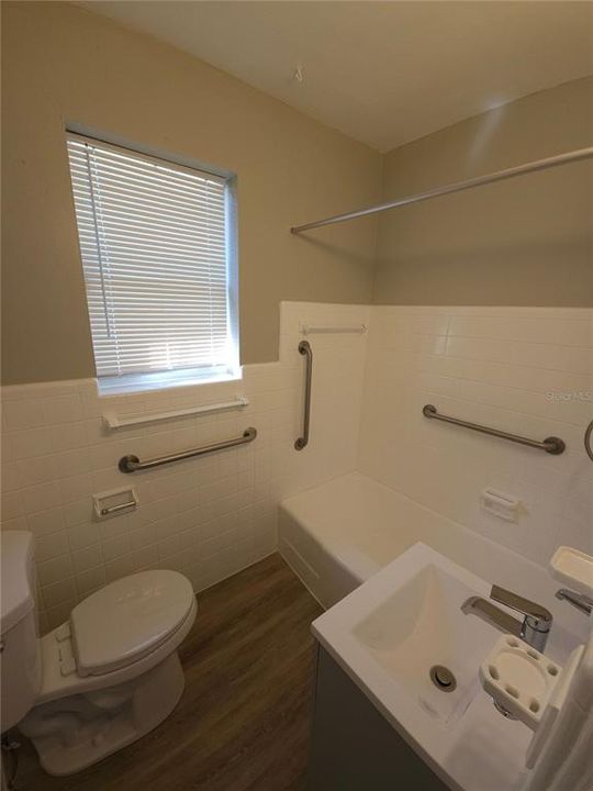 В аренду: $1,800 (3 спален, 1 ванн, 1434 Квадратных фут)