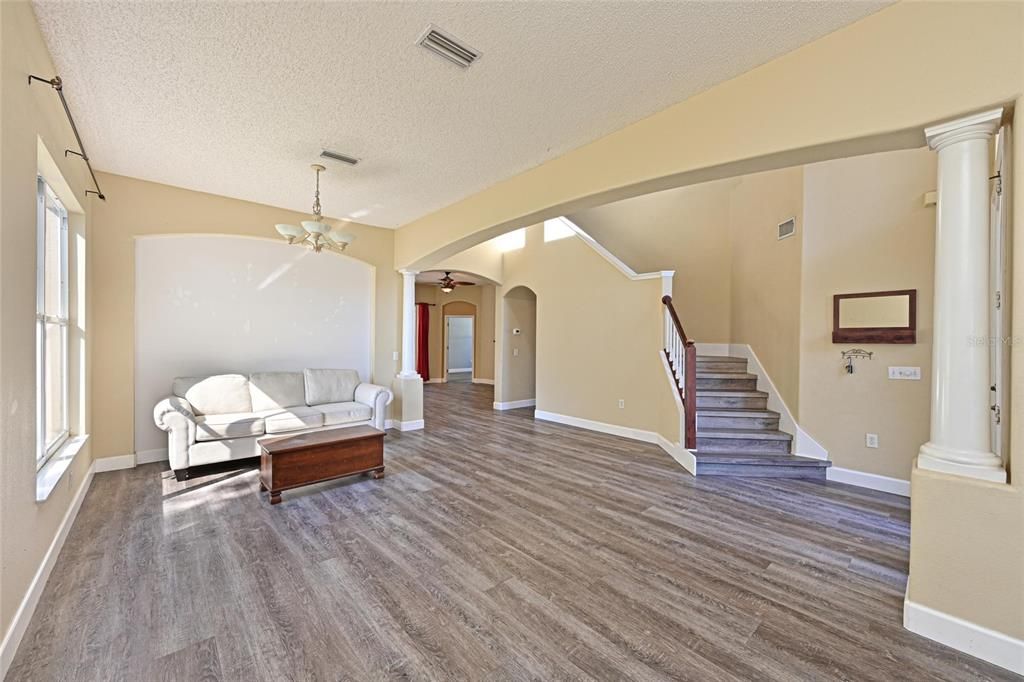 На продажу: $595,000 (3 спален, 2 ванн, 2228 Квадратных фут)