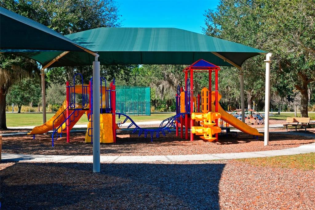 На продажу: $595,000 (3 спален, 2 ванн, 2228 Квадратных фут)