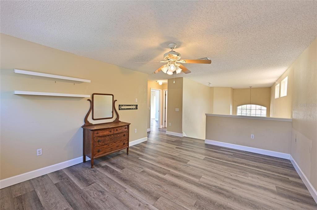 На продажу: $595,000 (3 спален, 2 ванн, 2228 Квадратных фут)