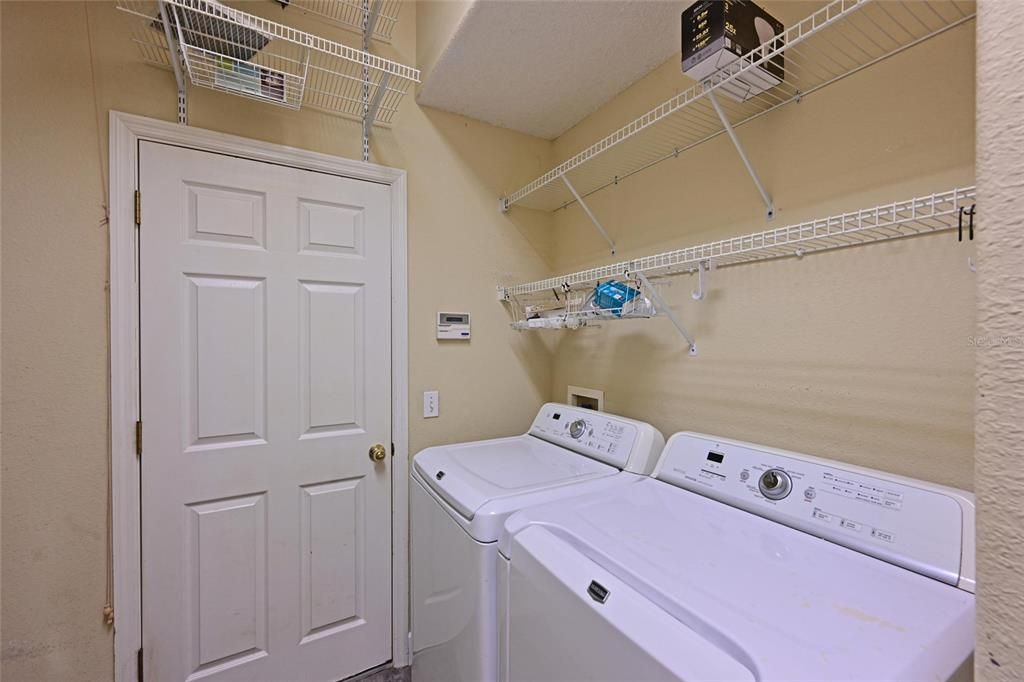 На продажу: $595,000 (3 спален, 2 ванн, 2228 Квадратных фут)