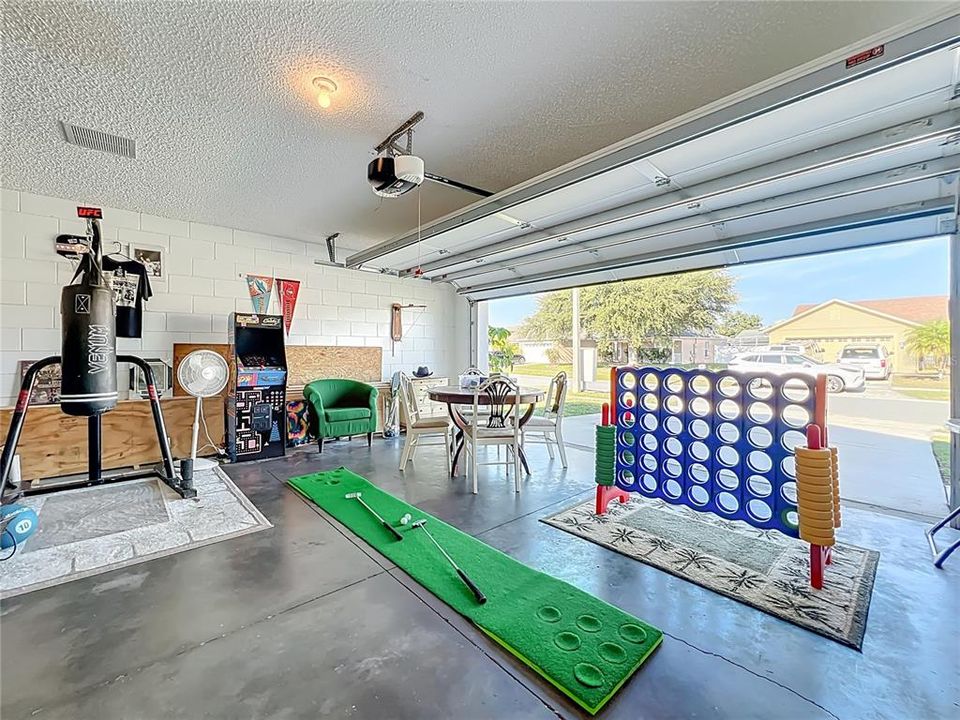 For Sale: $419,000 (3 beds, 2 baths, 1341 Square Feet)