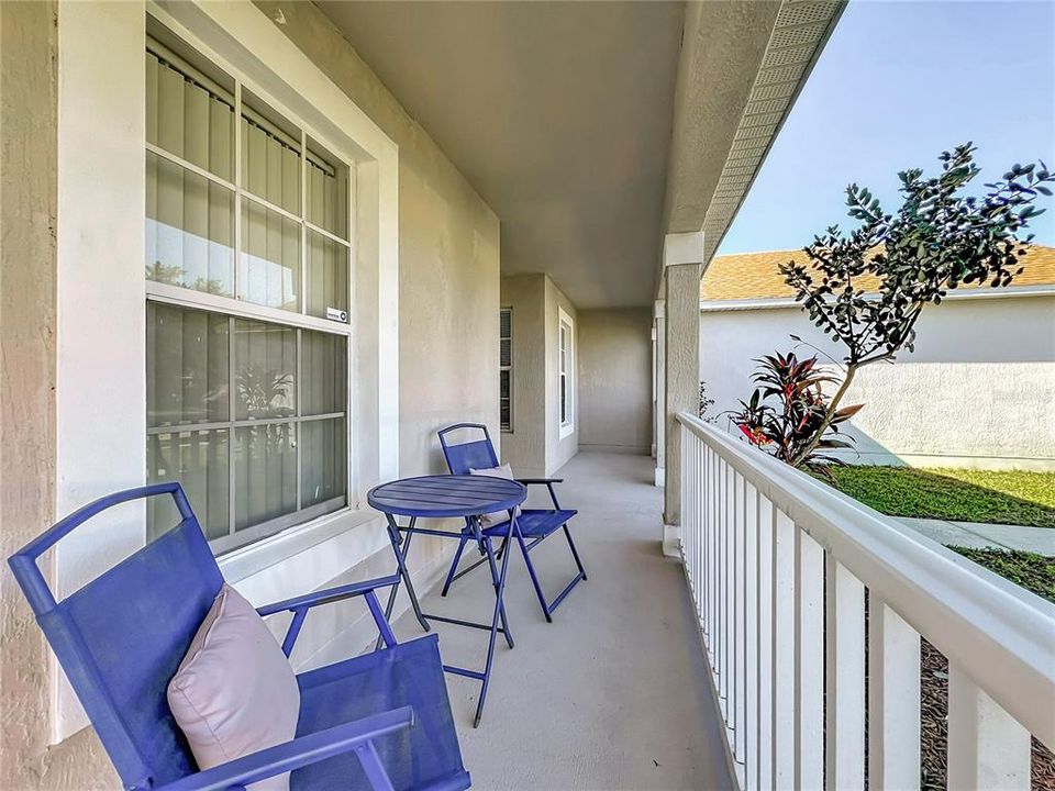 For Sale: $419,000 (3 beds, 2 baths, 1341 Square Feet)