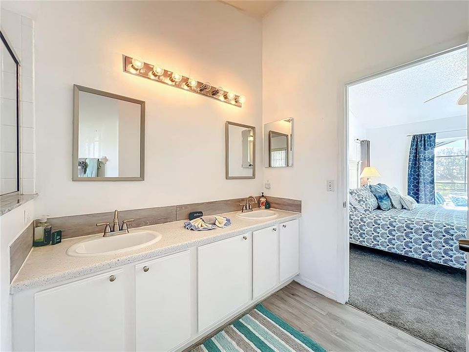 For Sale: $419,000 (3 beds, 2 baths, 1341 Square Feet)