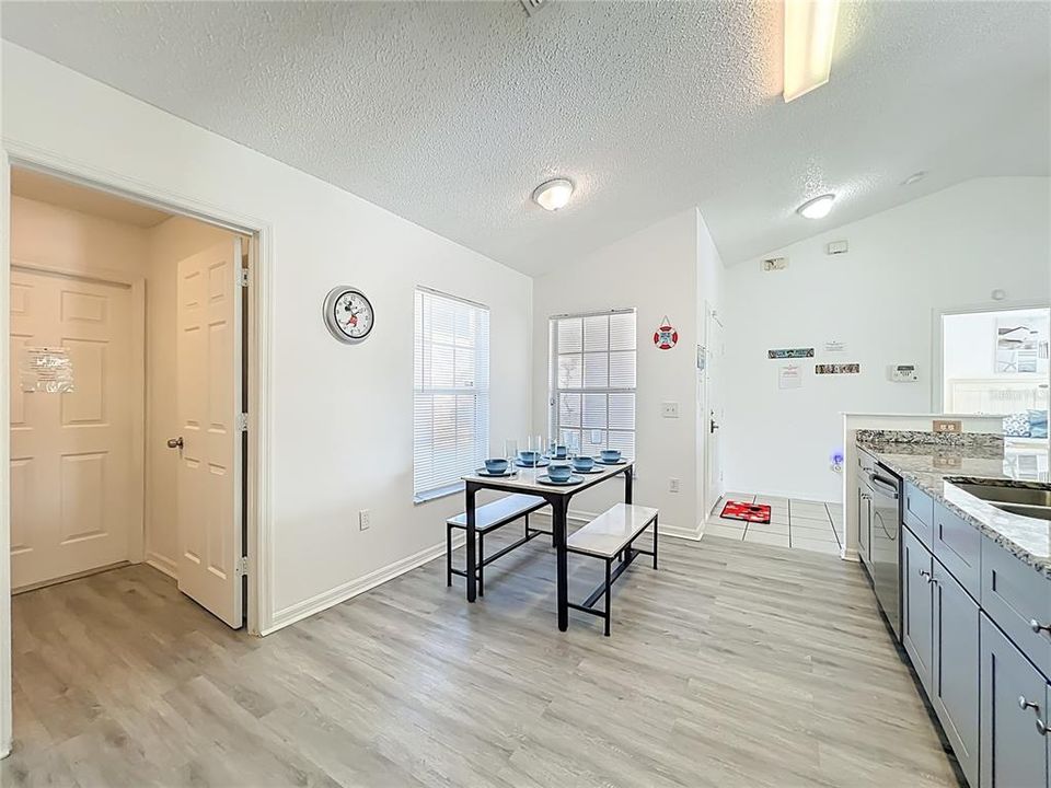 For Sale: $419,000 (3 beds, 2 baths, 1341 Square Feet)