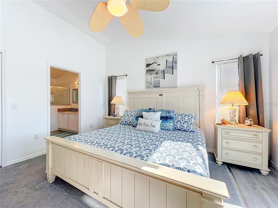 For Sale: $419,000 (3 beds, 2 baths, 1341 Square Feet)