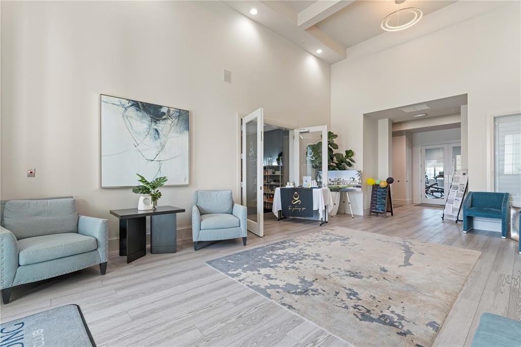 For Sale: $825,000 (3 beds, 3 baths, 2461 Square Feet)