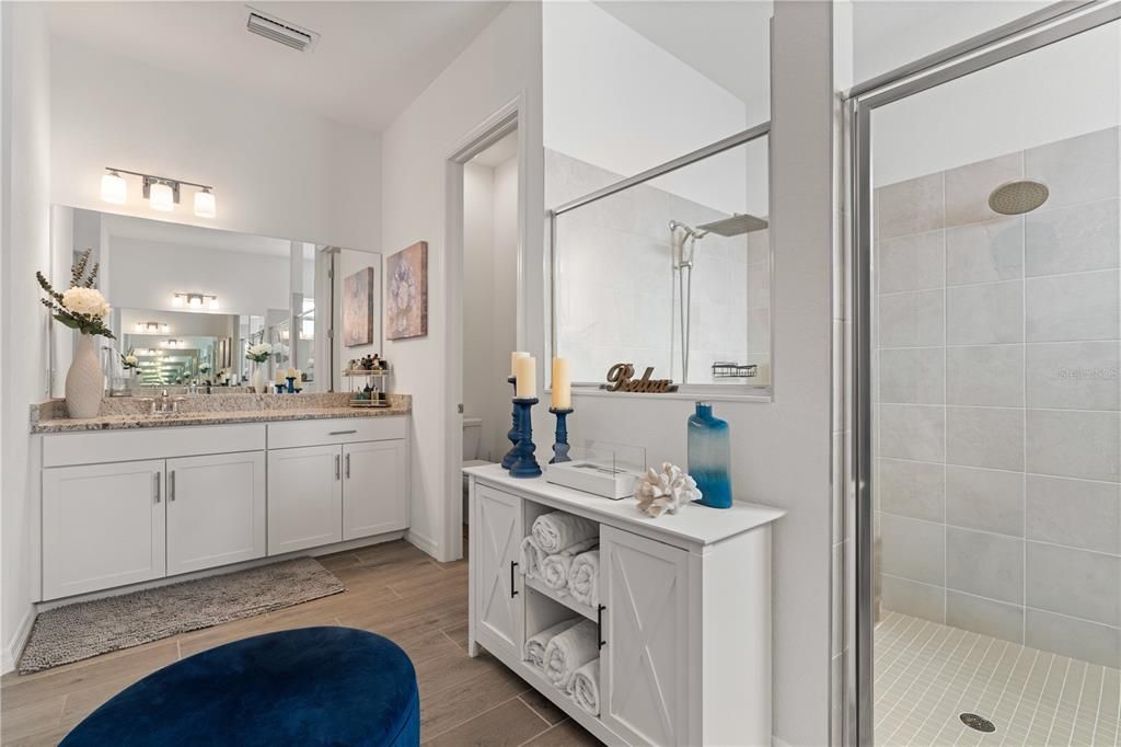 For Sale: $825,000 (3 beds, 3 baths, 2461 Square Feet)