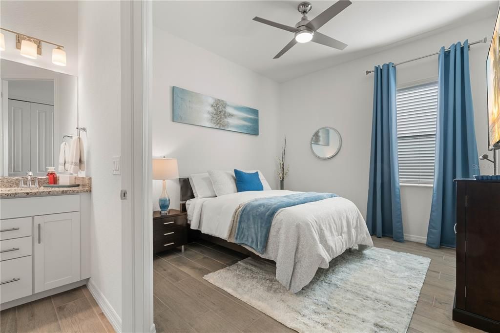 For Sale: $825,000 (3 beds, 3 baths, 2461 Square Feet)