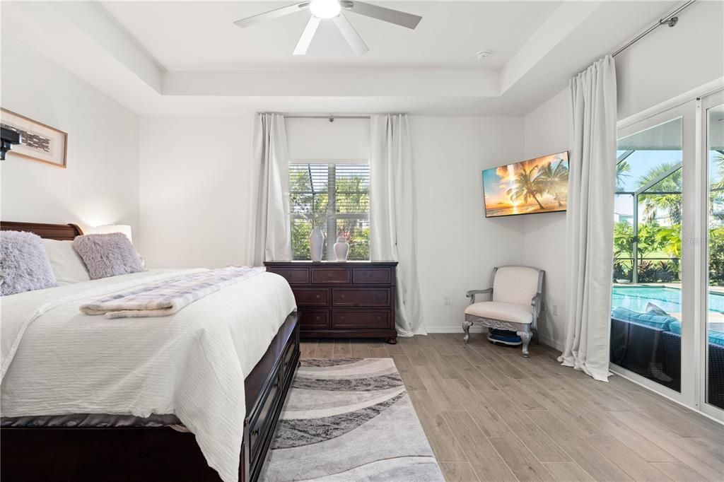 For Sale: $825,000 (3 beds, 3 baths, 2461 Square Feet)