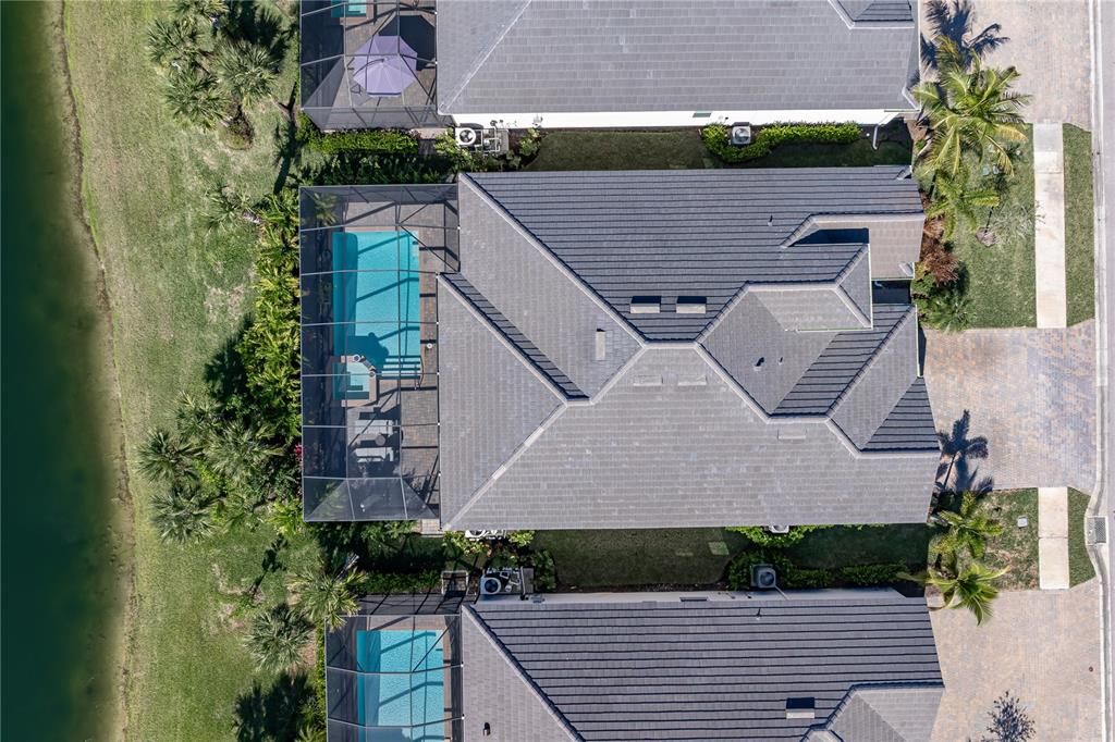 For Sale: $825,000 (3 beds, 3 baths, 2461 Square Feet)