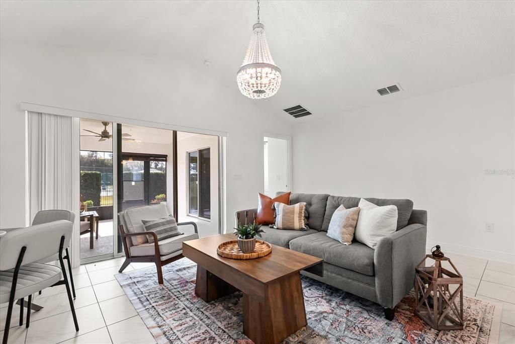 En Venta: $385,000 (3 camas, 2 baños, 1786 Pies cuadrados)