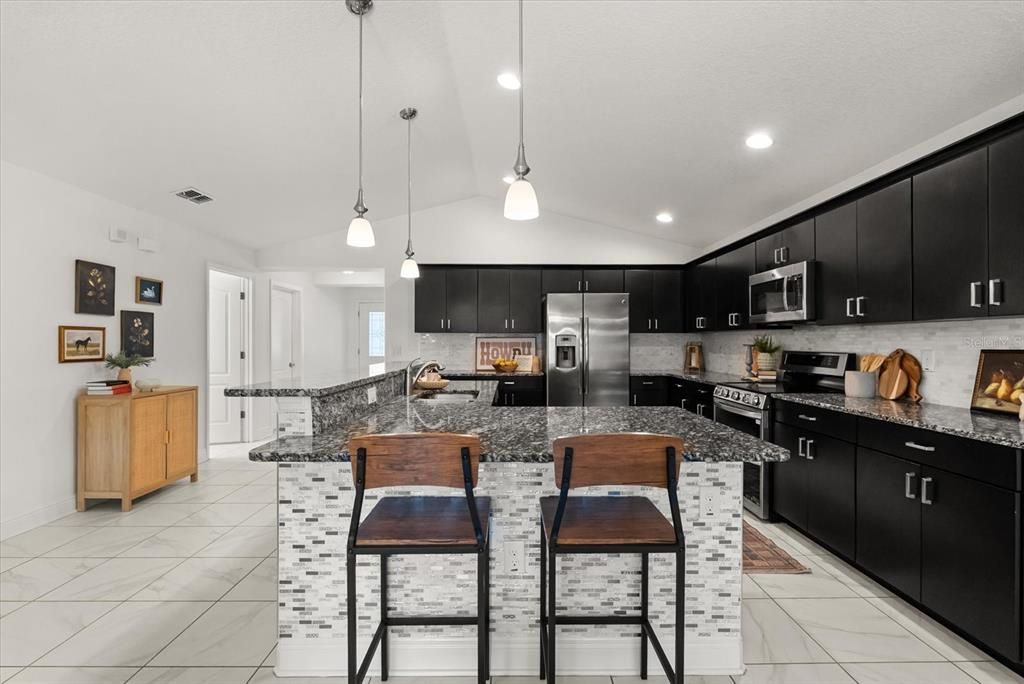 En Venta: $385,000 (3 camas, 2 baños, 1786 Pies cuadrados)