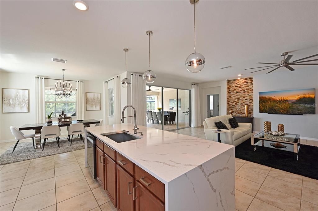 For Sale: $824,900 (3 beds, 3 baths, 2642 Square Feet)