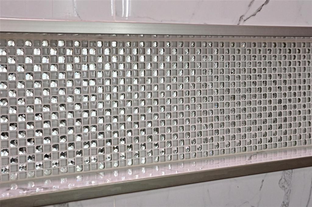 For Sale: $824,900 (3 beds, 3 baths, 2642 Square Feet)