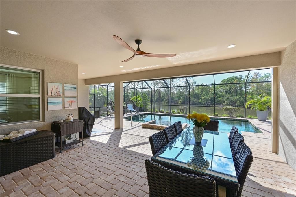 For Sale: $824,900 (3 beds, 3 baths, 2642 Square Feet)