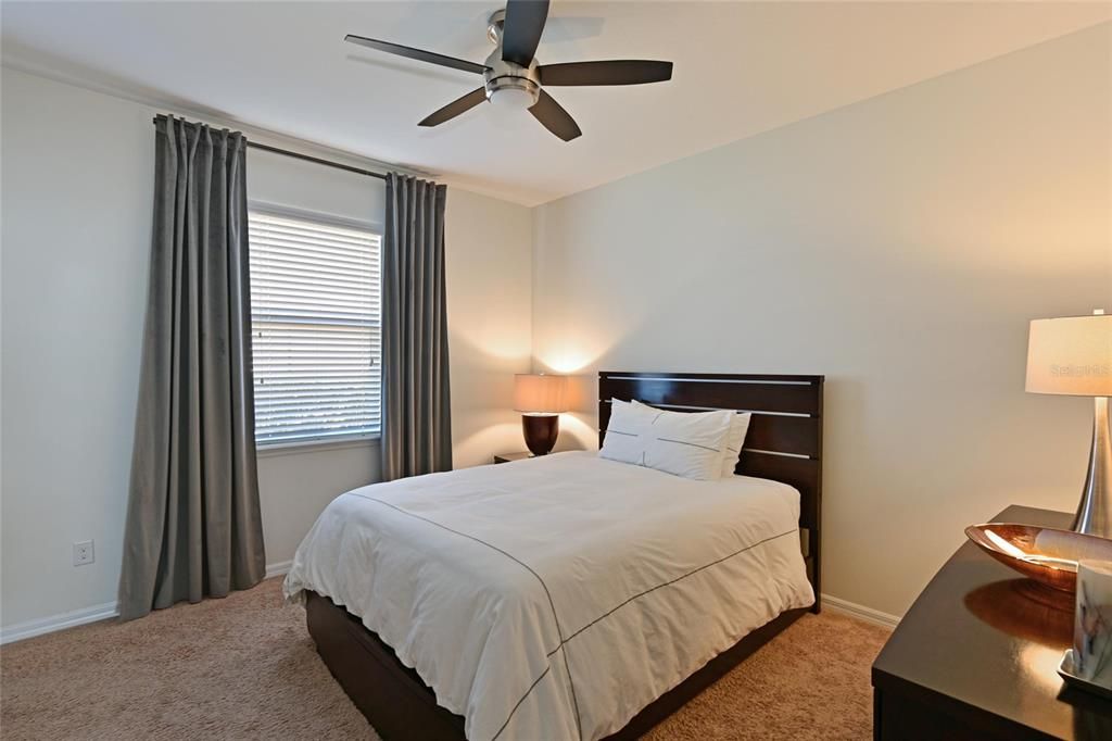 For Sale: $824,900 (3 beds, 3 baths, 2642 Square Feet)